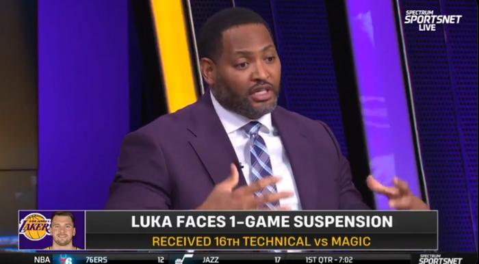 东契奇技术犯规引争议 霍里直言禁赛影响远超言