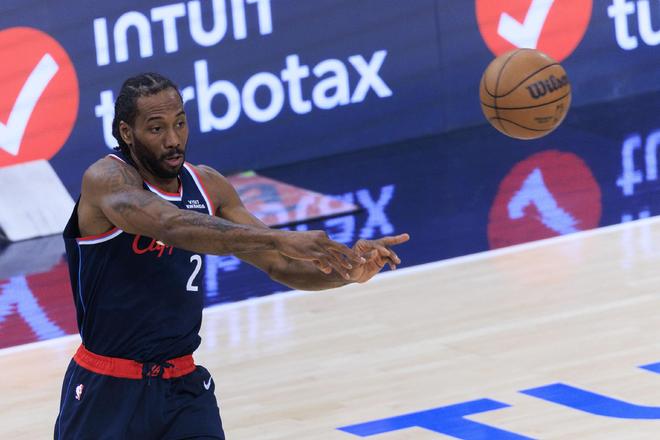 小卡破纪录快船豪取5连胜 四大喜讯助球队逆袭成