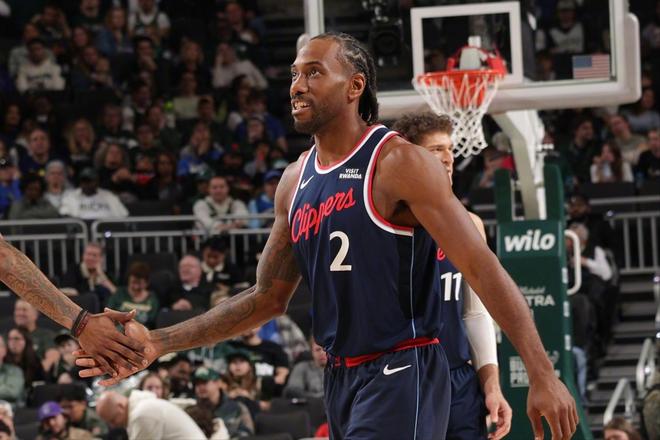 小卡破纪录快船豪取5连胜 四大喜讯助球队逆袭成